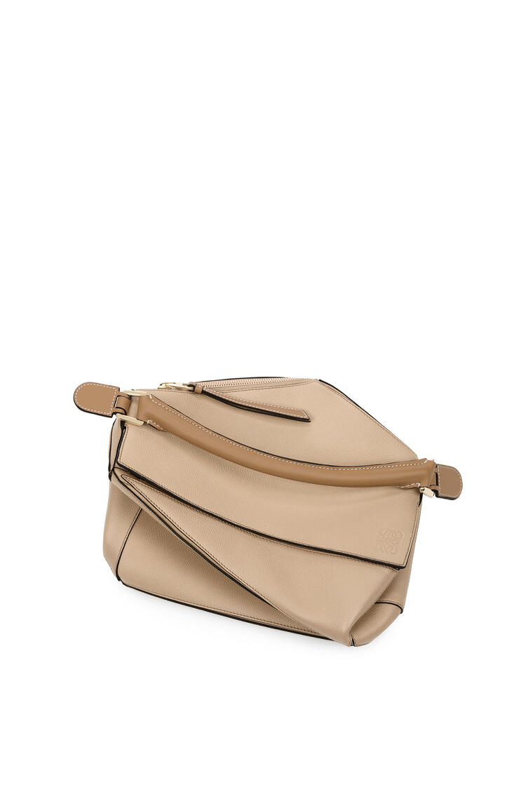 LOEWE Puzzle bag in soft grained calfskin Sand/Mink Color pdp_rd
