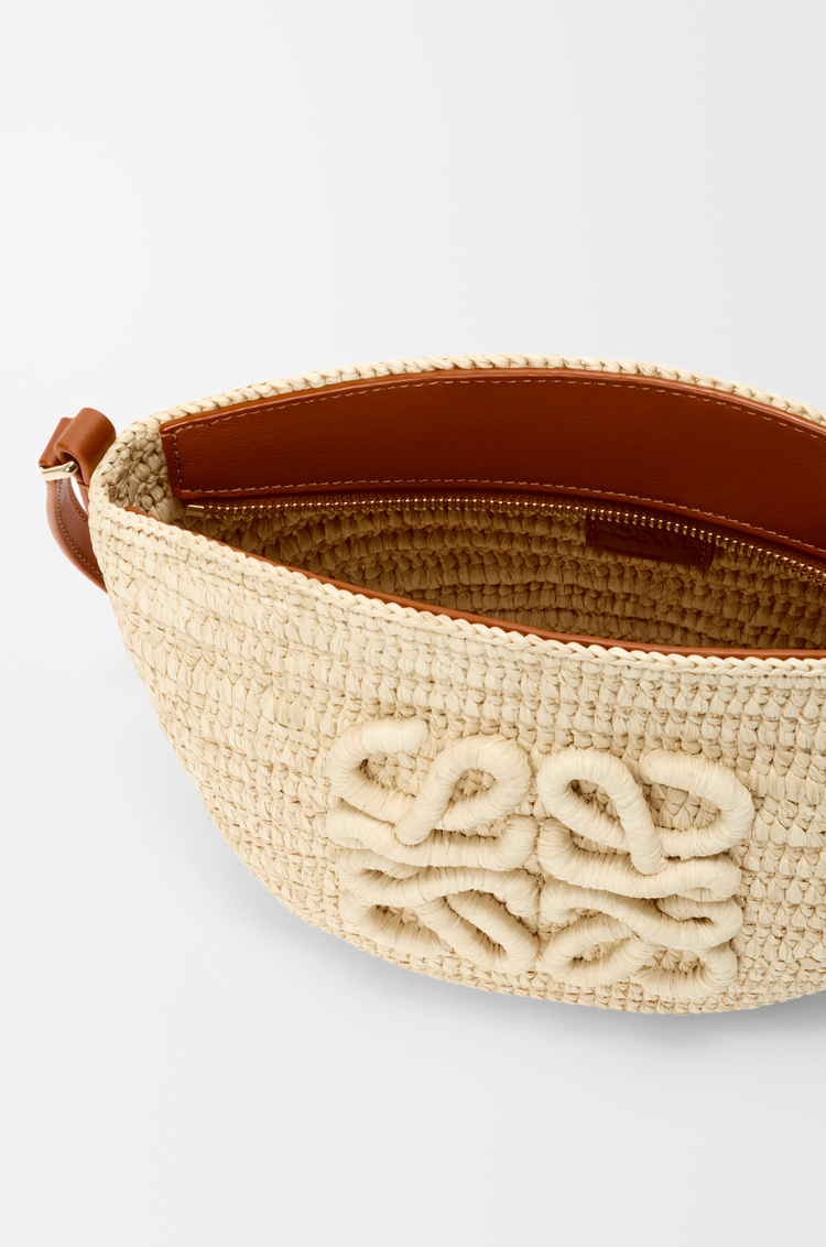 LOEWE Eclipse pochette in raffia and calfskin Natural/Tan