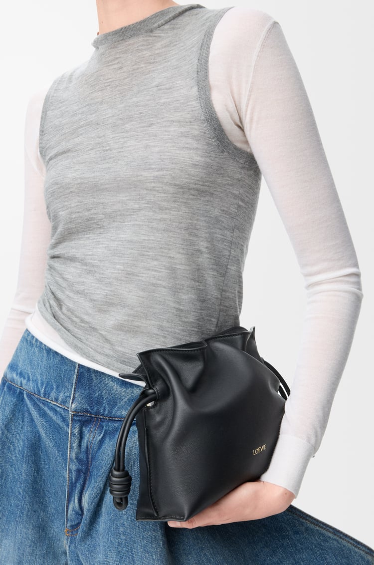 LOEWE 迷你纳帕牛皮革 Flamenco 手拿包 黑色