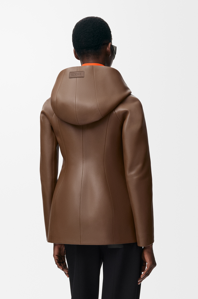 LOEWE Chaqueta con capucha en piel napa de cordero Marrón