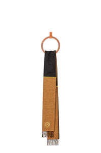 LOEWE Window scarf in wool and cashmere Black/Camel pdp_rd