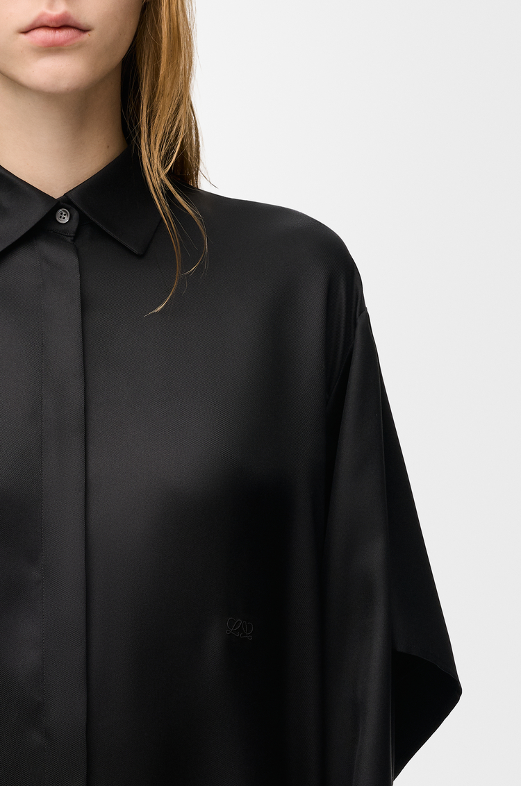 LOEWE Robe cape en soie Noir