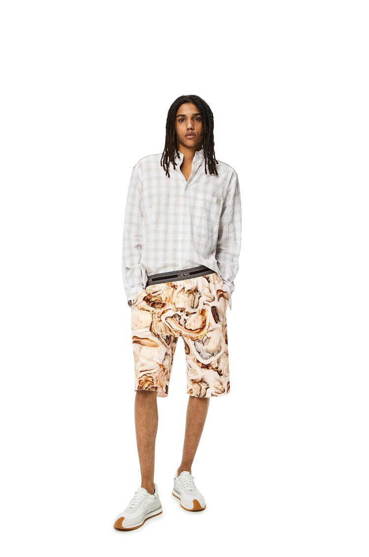 LOEWE Pantalón corto en algodón acanalado con estampado de ostras Beige Claro/Multicolor