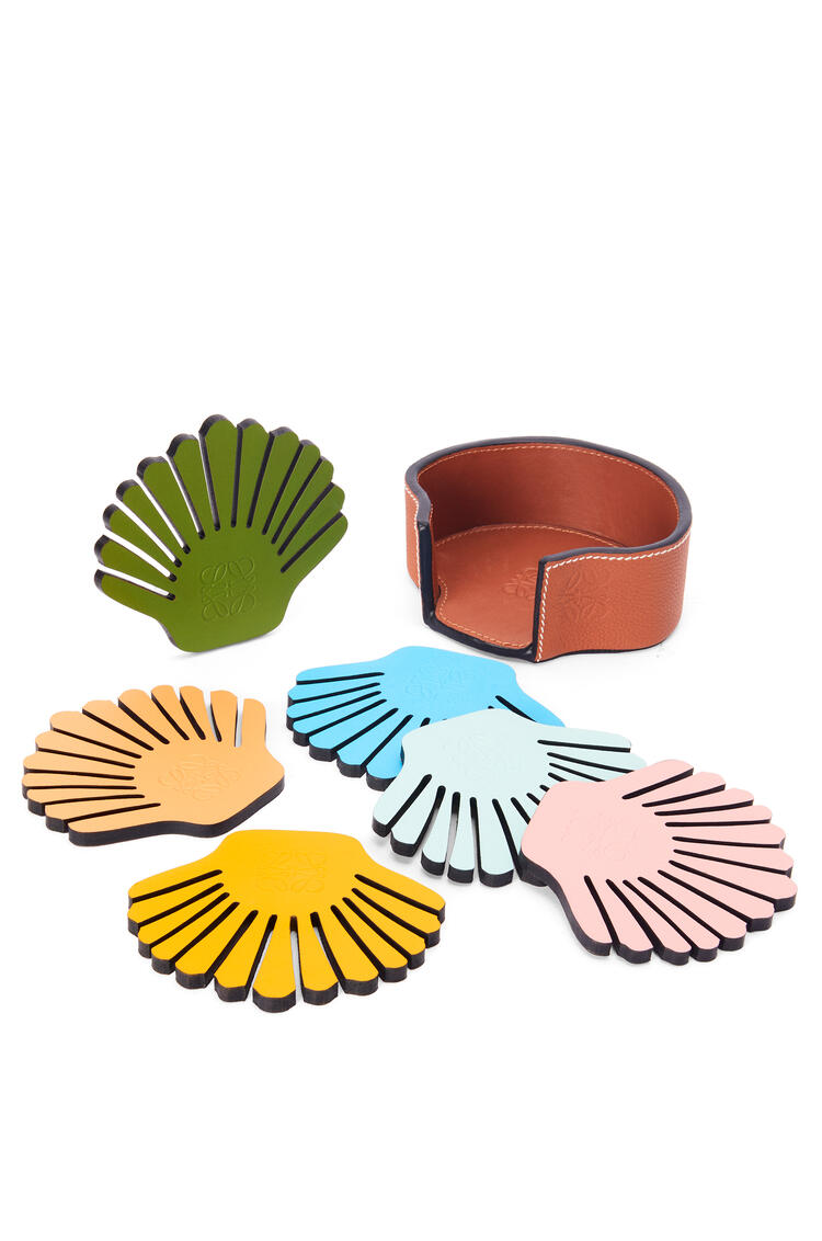 LOEWE Shell coaster set in calfskin Tan/Multicolor pdp_rd