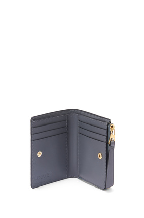 LOEWE Puzzle slim zip bifold wallet in classic calfskin Asphalt Grey/Nude plp_rd