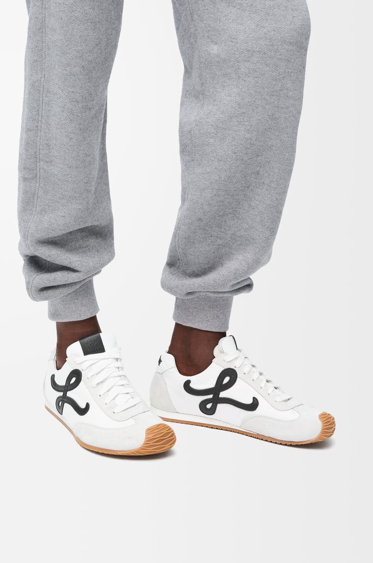 LOEWE バレエランナー 2.0（ナイロン&カーフ） ホワイト/ブラック