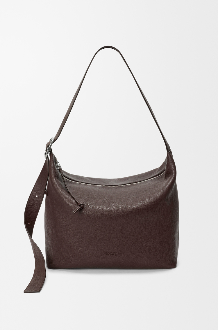 LOEWE 大号柔软粒面牛皮革 Loop Hobo 手袋 巧克力色