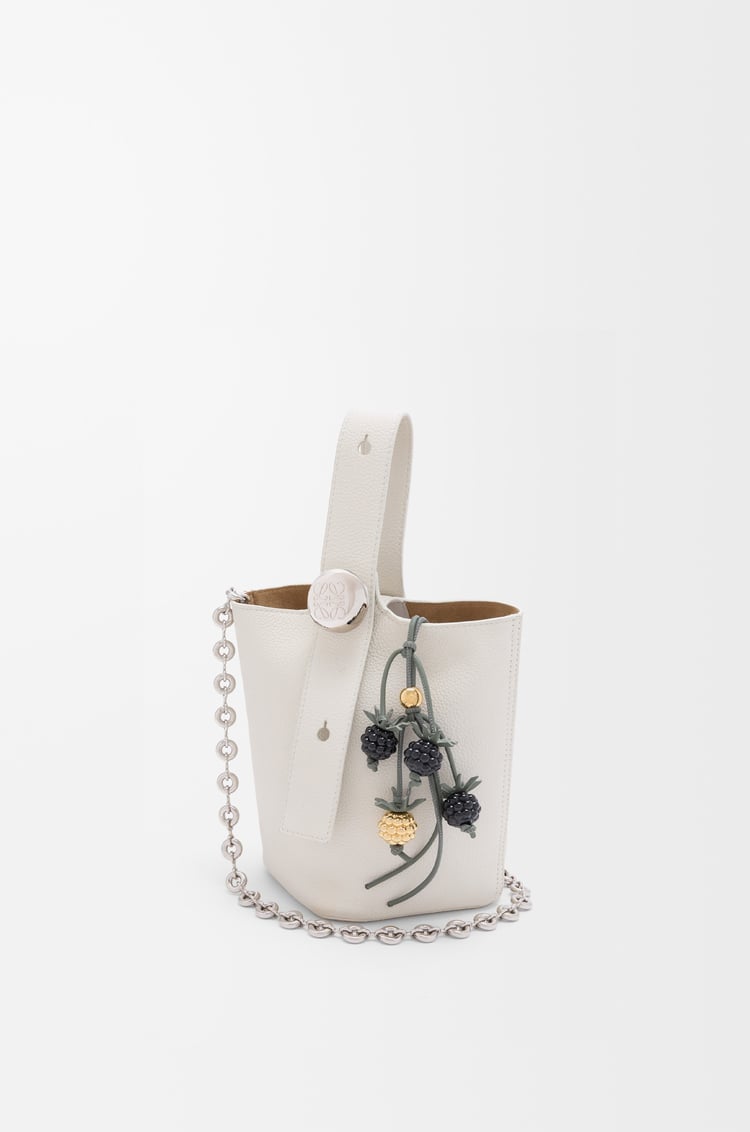 LOEWE Charm Berry en piel de ternera Negro/Verde