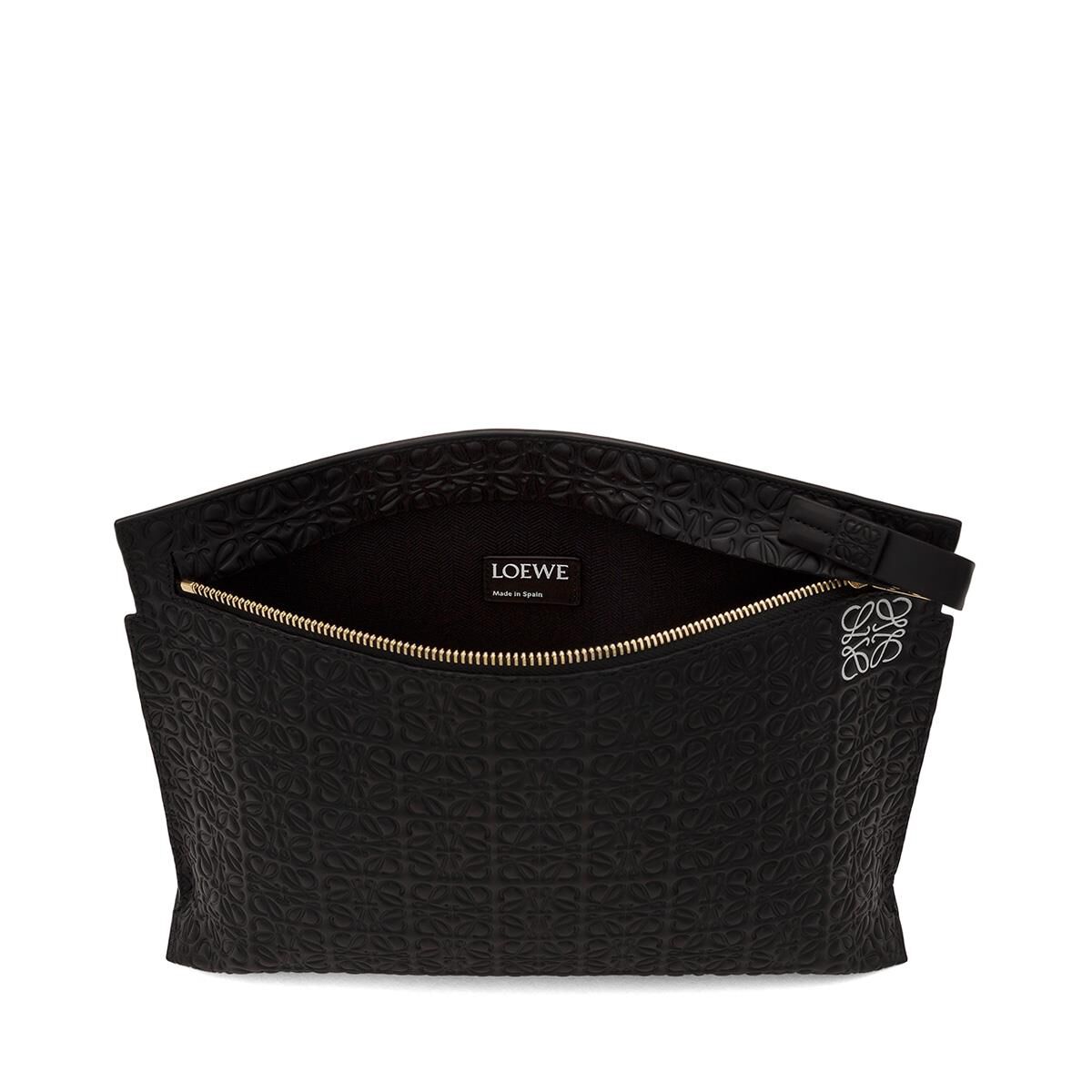 loewe t pouch