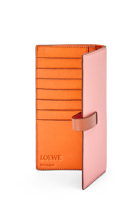 LOEWE Large vertical wallet in grained calfskin Blossom/Tan