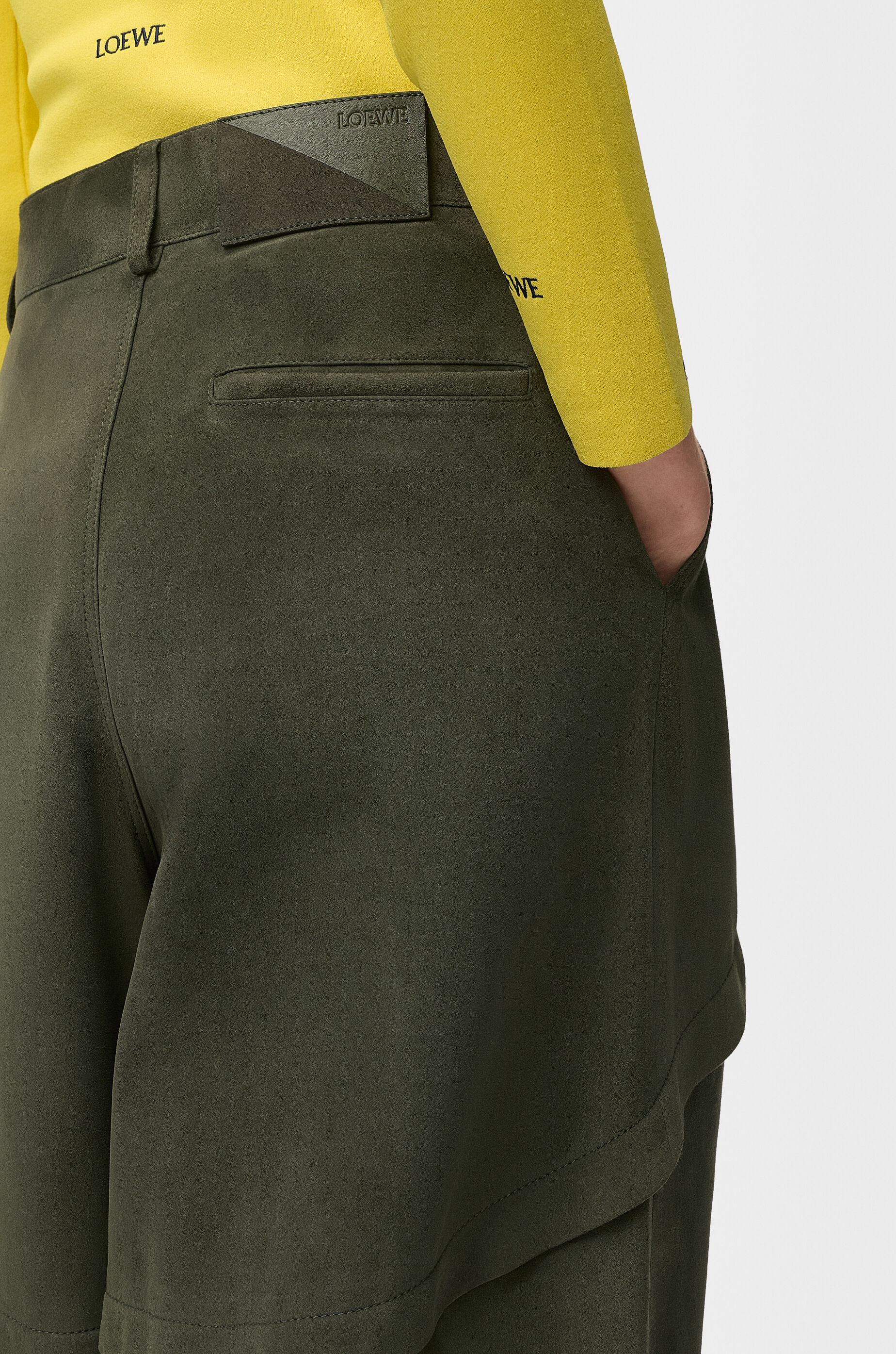 女性用高級パンツとショーツ - LOEWE - ロエベ 日本 公式サイト