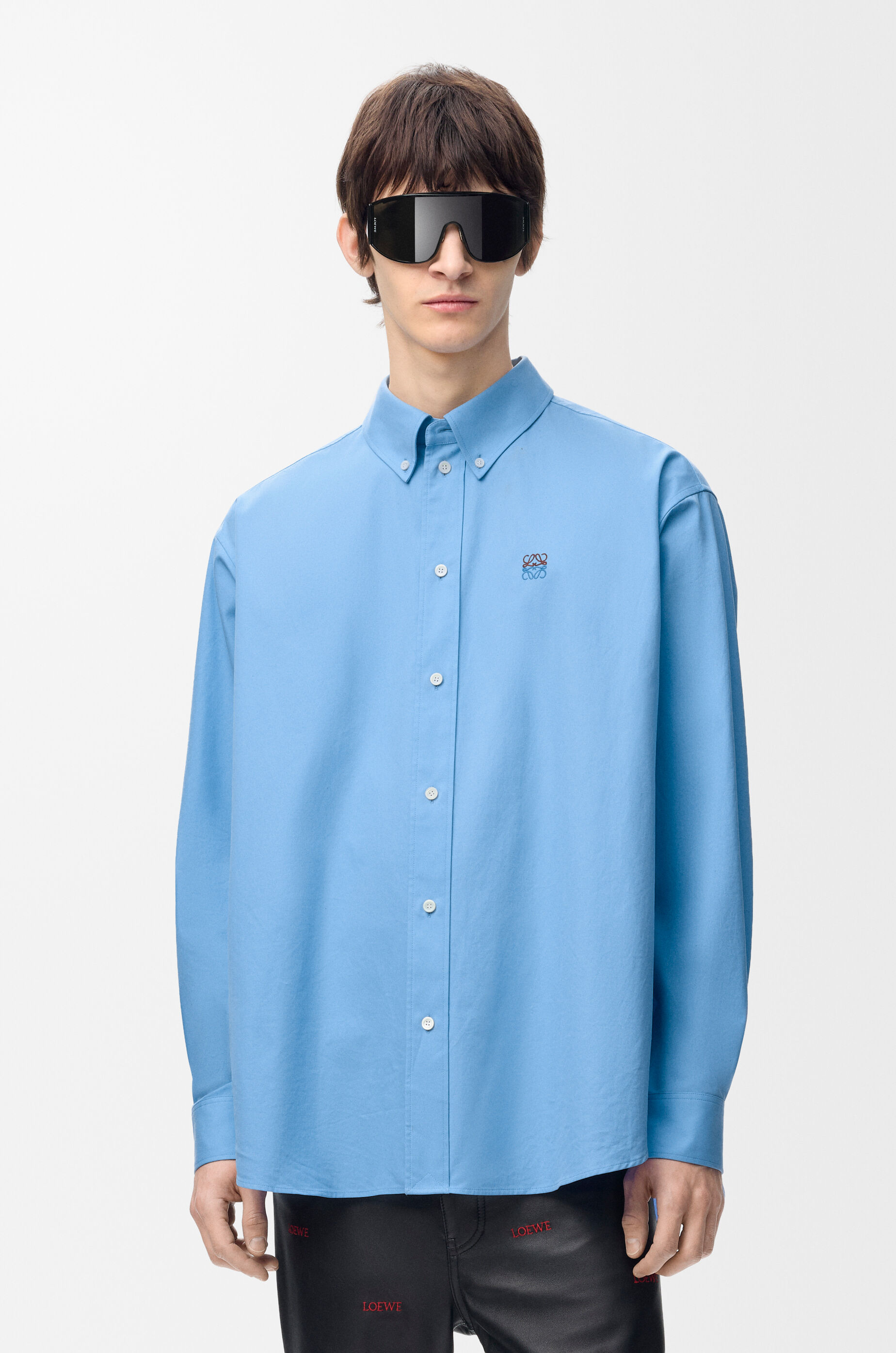 ★新品★ ロエベロゴ　メンズシャツ　ブラウス シャツ（コットン） ブルー - ロエベ 日本 公式サイト