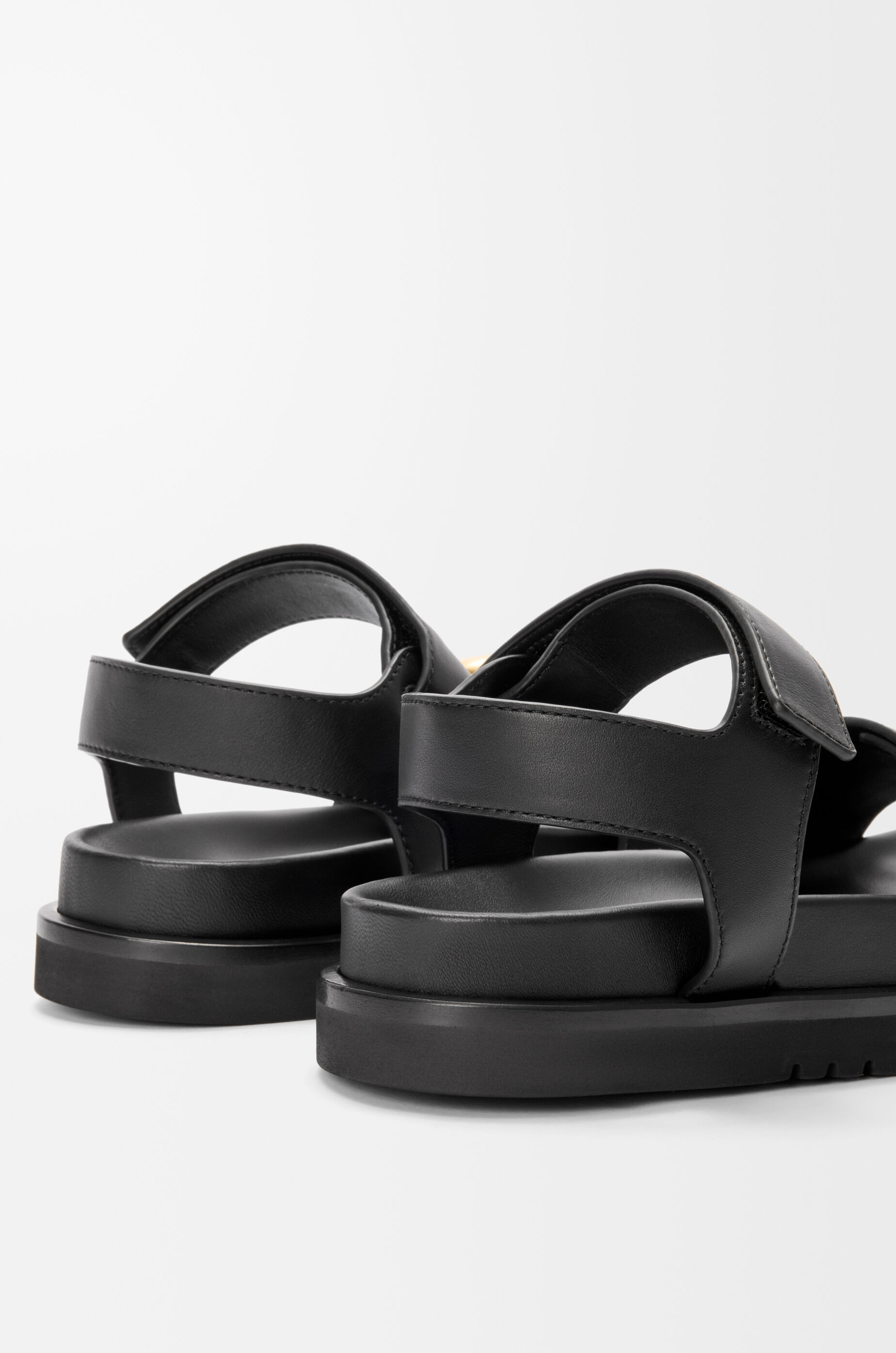 【LOEWE】ロエベ ペブル フットベット サンダル ソフトカーフ ペブル フットベット サンダル(ソフトカーフ) ブラック - LOEWE