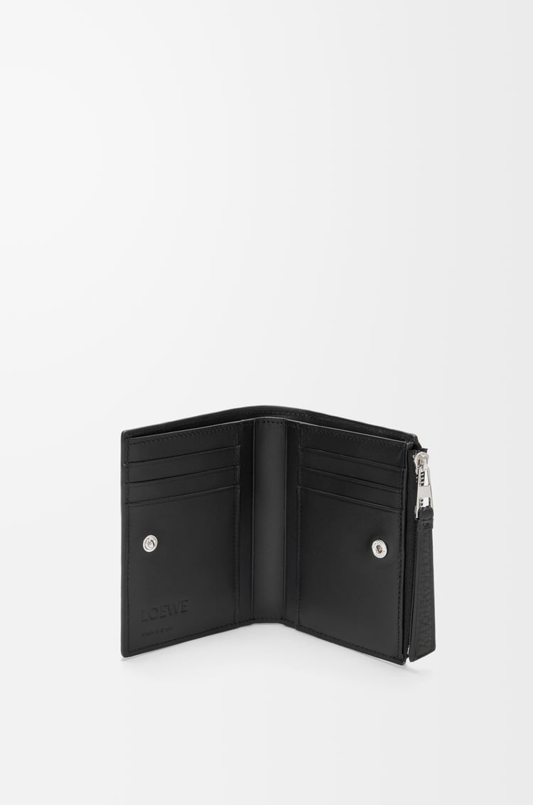 LOEWE 柔軟粒面小牛皮 Puzzle 窄版短錢包 黑色