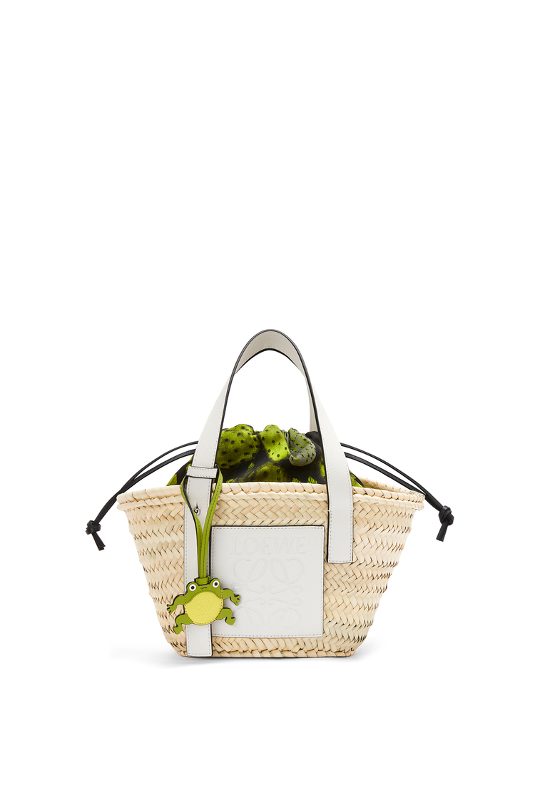 LOEWE Small Basket bag in palm leaf and calfskin 自然色/白色