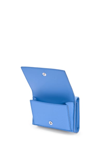 LOEWE Trifold wallet in soft grained calfskin 海岸藍 plp_rd