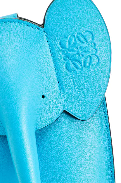 LOEWE Elephant Pocket in classic calfskin 青藍色 plp_rd