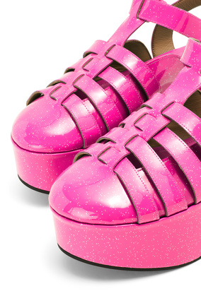 LOEWE 牛皮革坡跟凉鞋 Neon Pink plp_rd