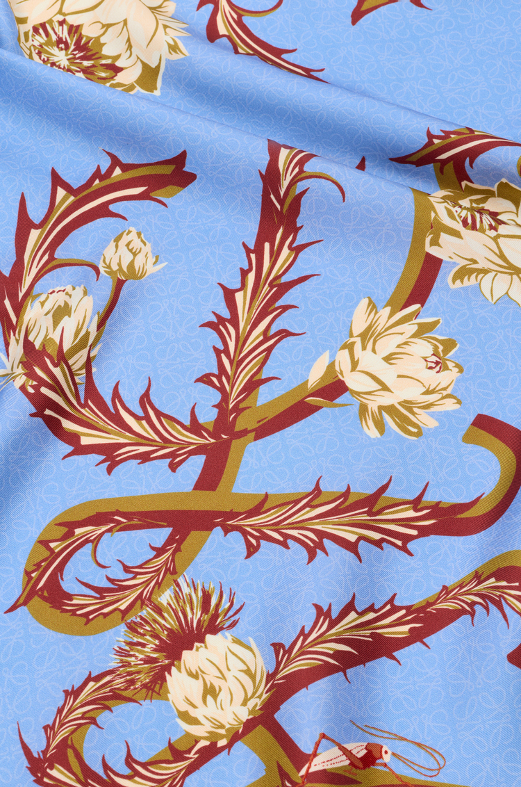 LOEWE 真絲圍巾 淺藍色/藍色