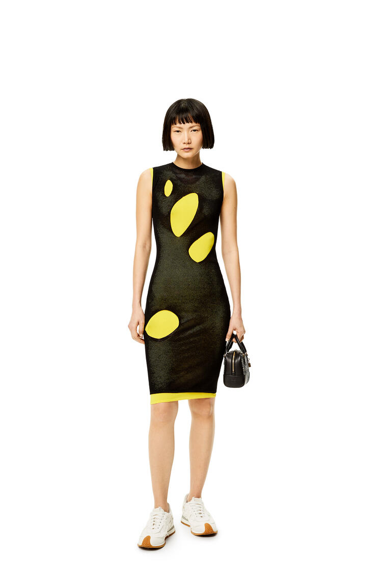 LOEWE 黏膠纖維鏤空連身裙 黑色/黃色 pdp_rd