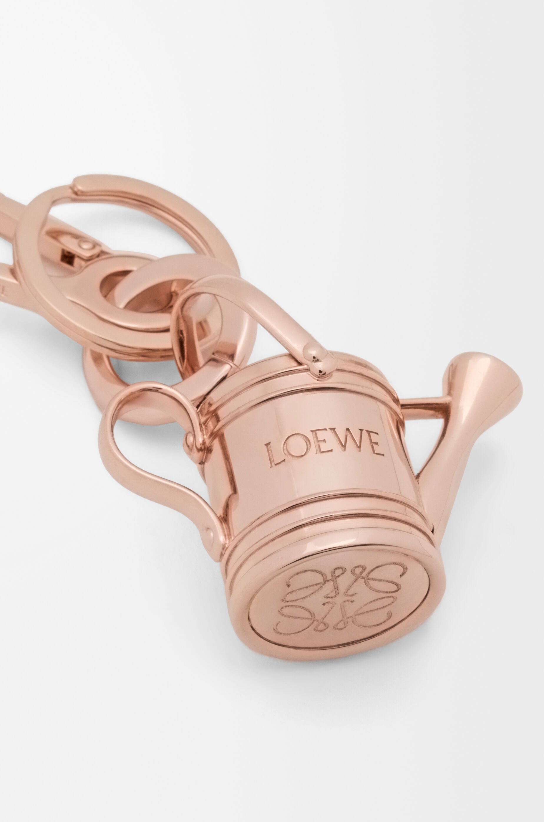 LOEWE ウォータリングカン キーリング C621231X12_6609_1F.jpg