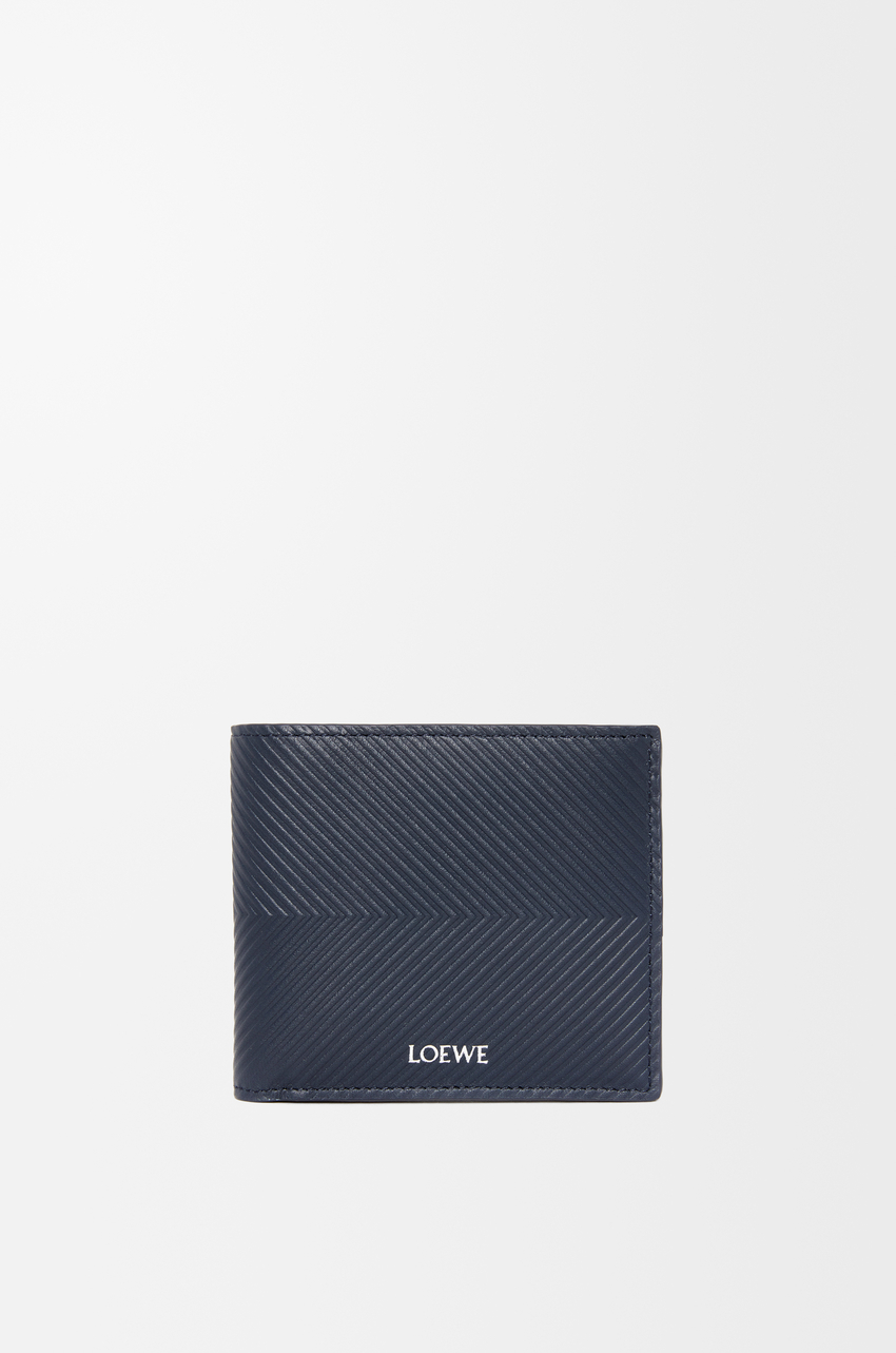 Bifold wallet in textured classic calfskin