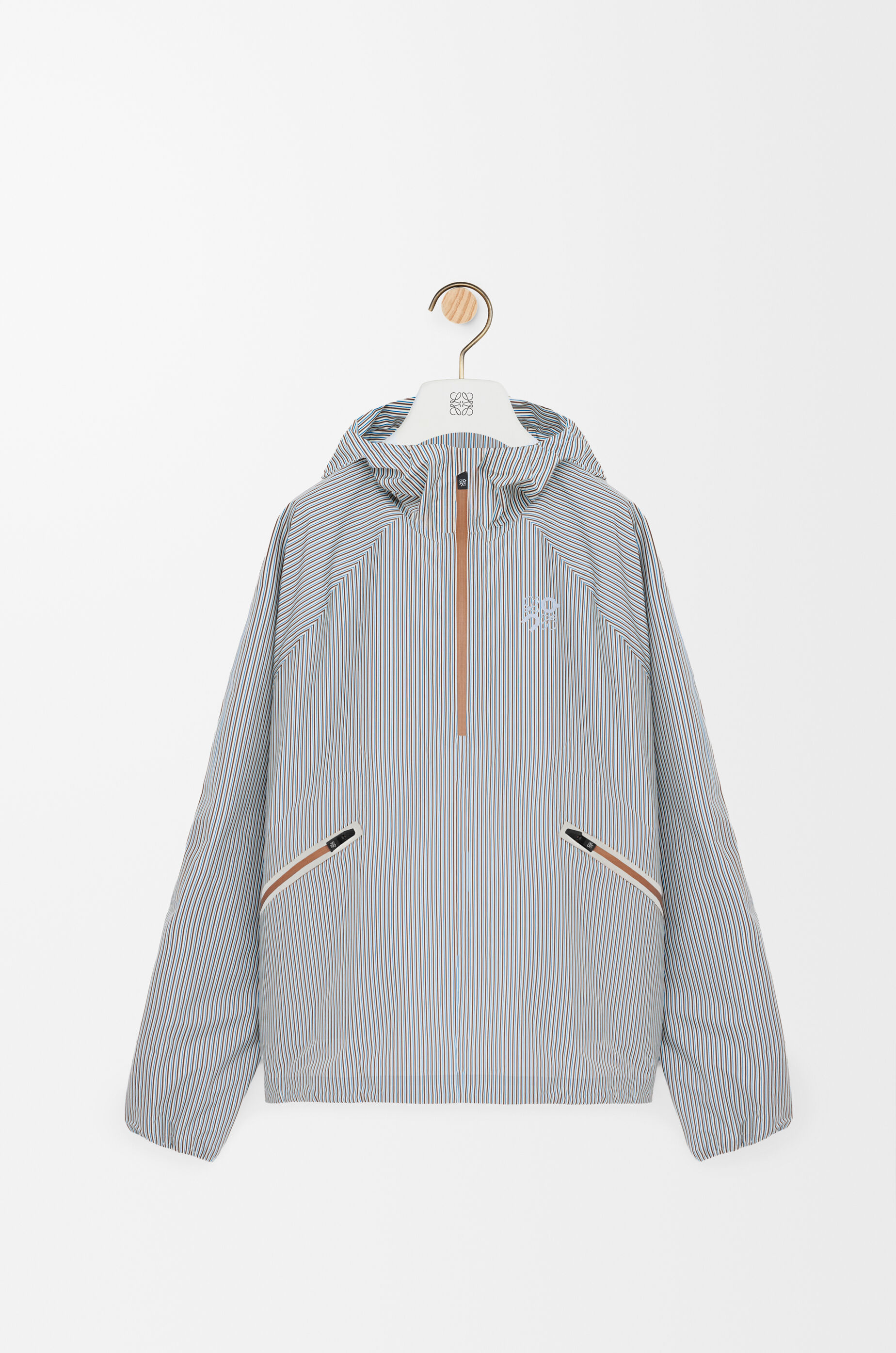 LOEWE x On スポーツウェア♡ LOEWE x On 最新コレクションが5月23日(木)に発売 | LVMH