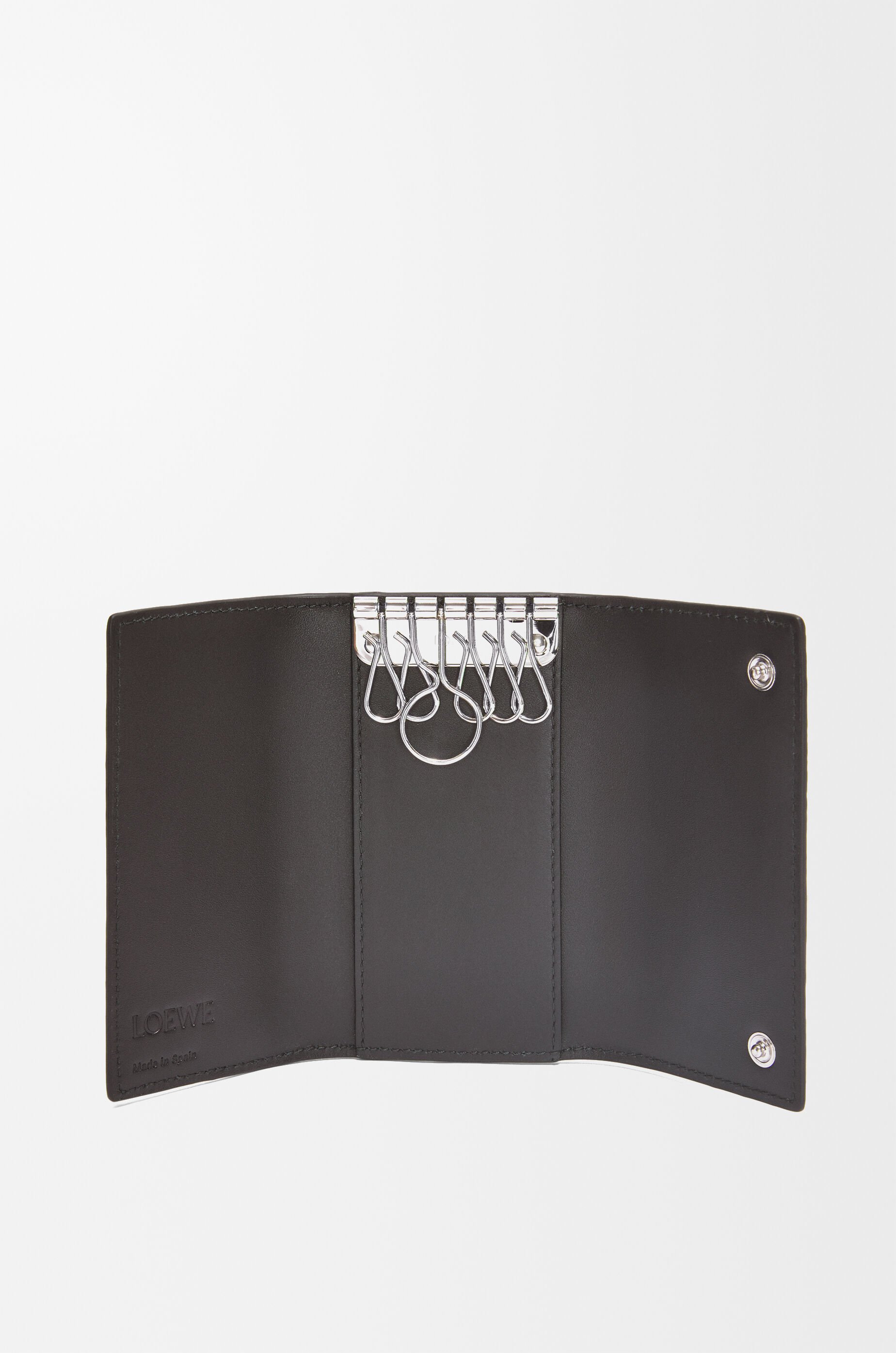 キーケース（ソフトグレインカーフ） グレー - LOEWE