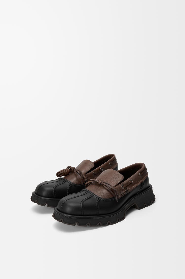 LOEWE Bobby derby in calfskin and vegetable-tanned calfskin ブラック/カカオ