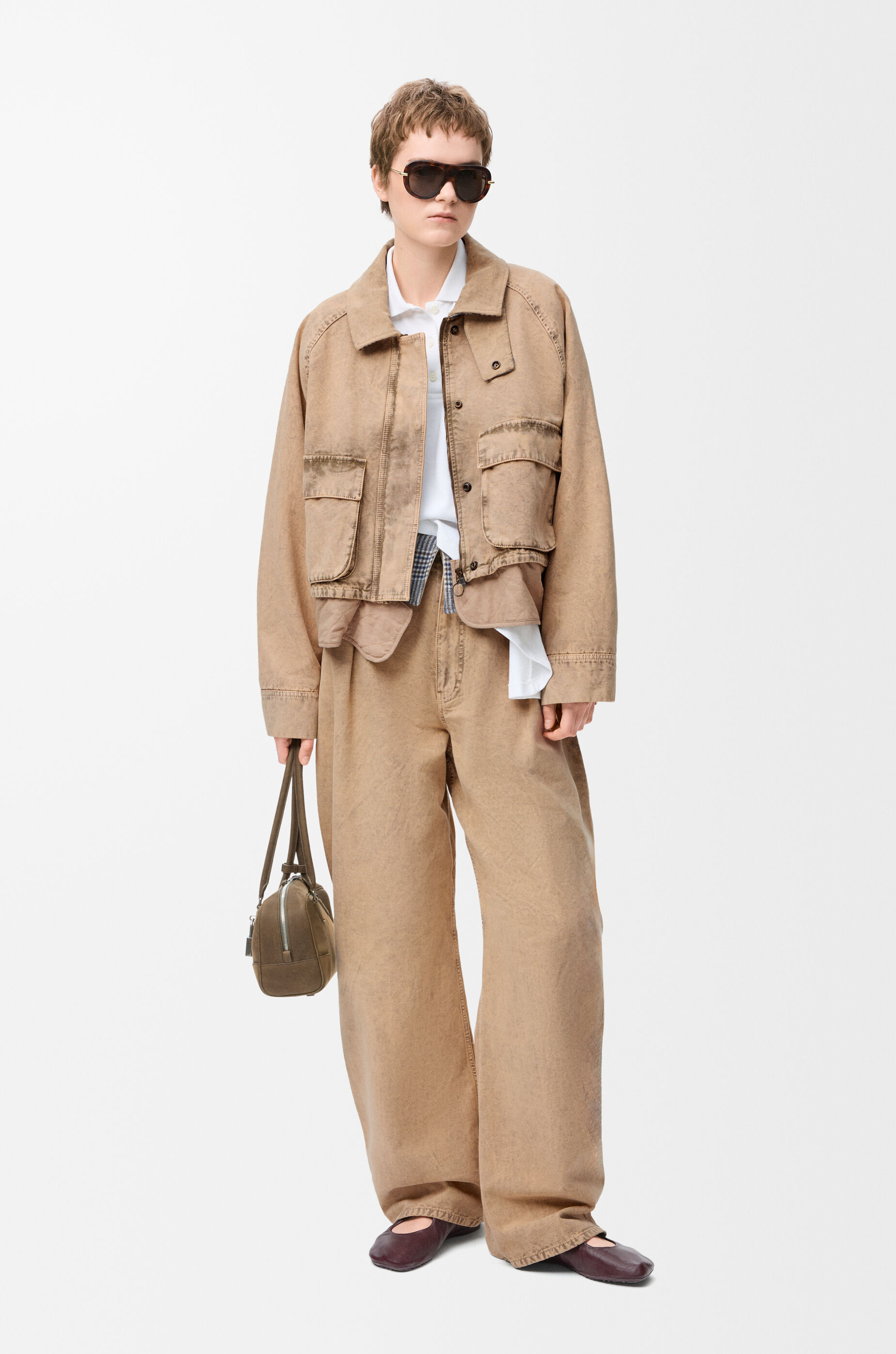 LOEWE ベージュ レザージャケット LOEWE/人気アナグラムレザーポケットワークジャケットベージュ (LOEWE