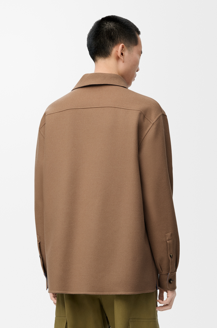 LOEWE Sobrecamisa en lana y cashmere Camel/Azul