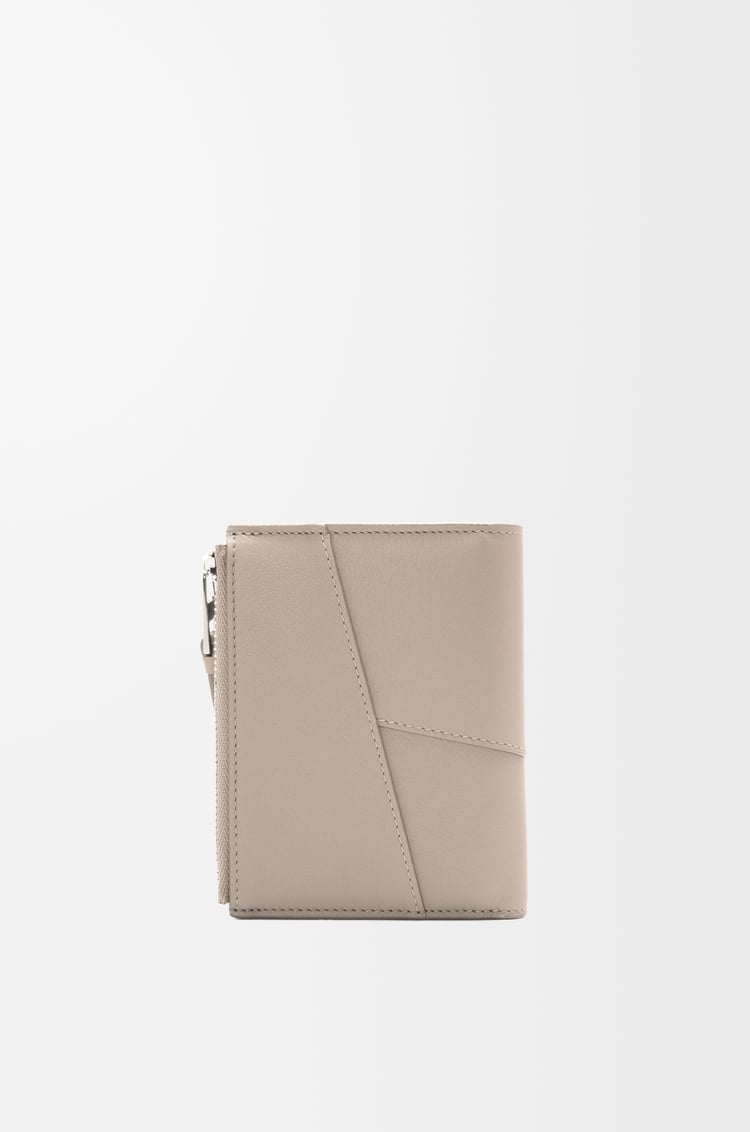 LOEWE パズル スリム コンパクト ウォレット（クラシックカーフ） コルダ