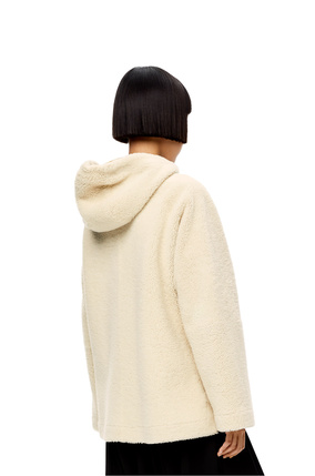 LOEWE Hooded zip jacket in shearling Soft White/Tan plp_rd