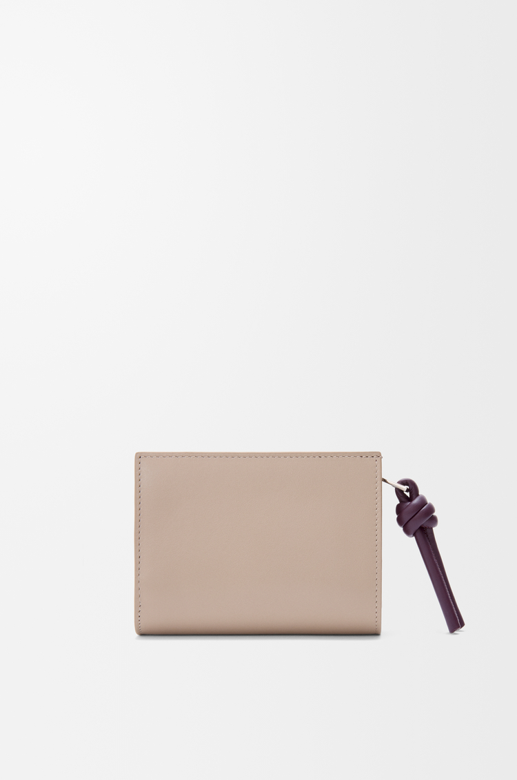 LOEWE Knot compact wallet in shiny nappa calfskin Clay/Plum