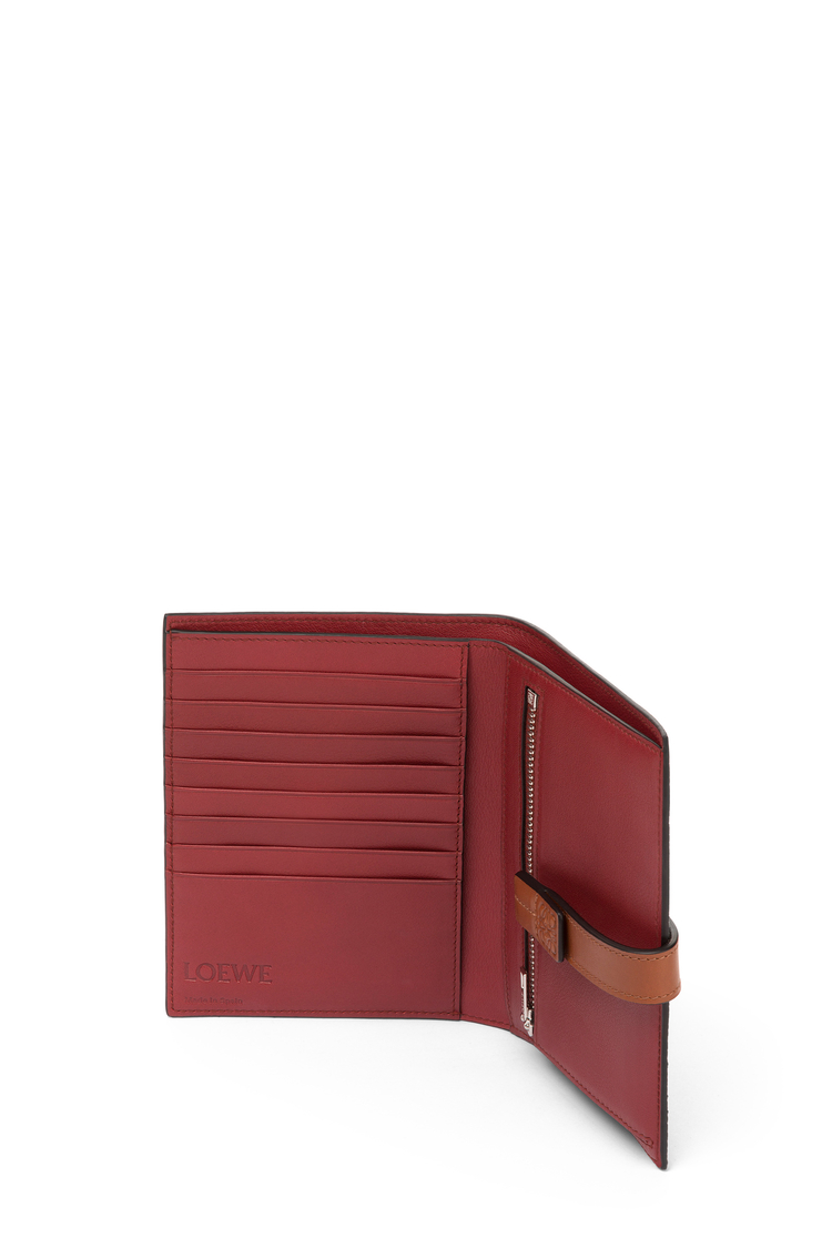 LOEWE Medium vertical wallet in soft grained calfskin Light Caramel/Pecan