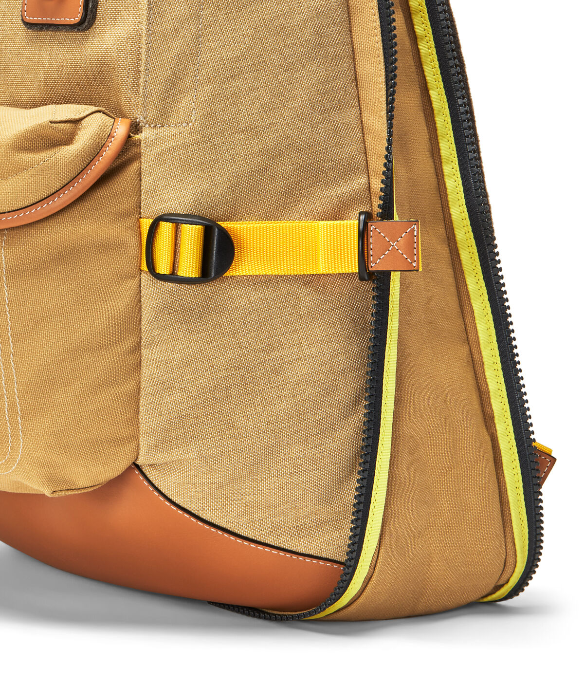 Eye/Loewe/Nature Backpack Gold LOEWE