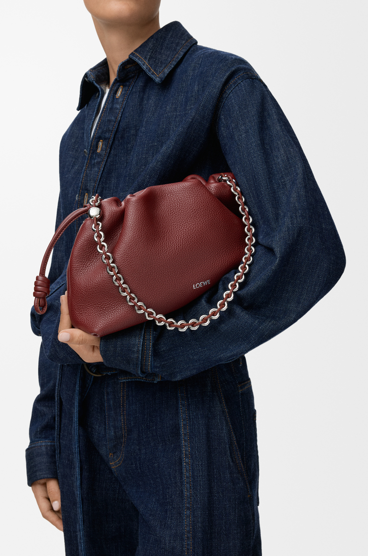 LOEWE フラメンコパース ミディアム（ファイングレインカーフ） マホガニー