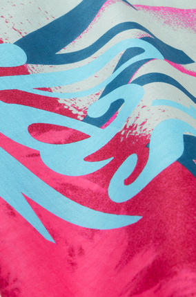 LOEWE Pareo en algodón con estampado de palmera Rosa/Multicolor plp_rd