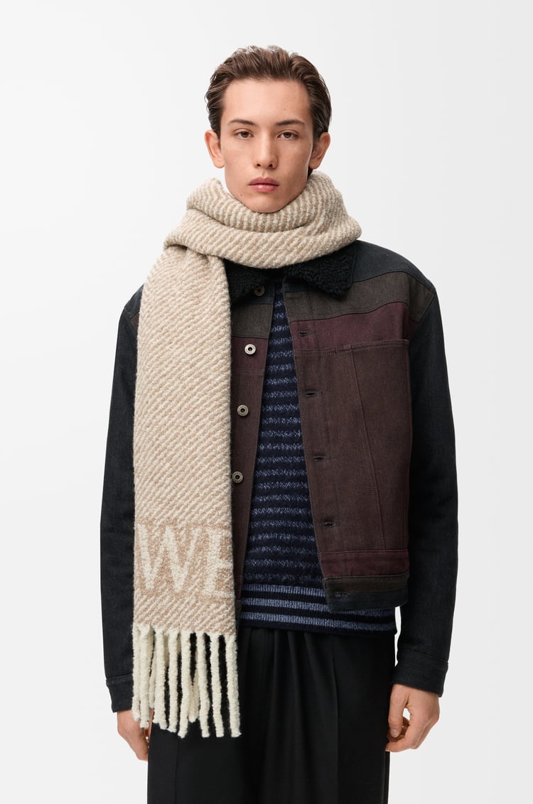 LOEWE Sciarpa LOEWE in misto lana e alpaca Beige/Ecru
