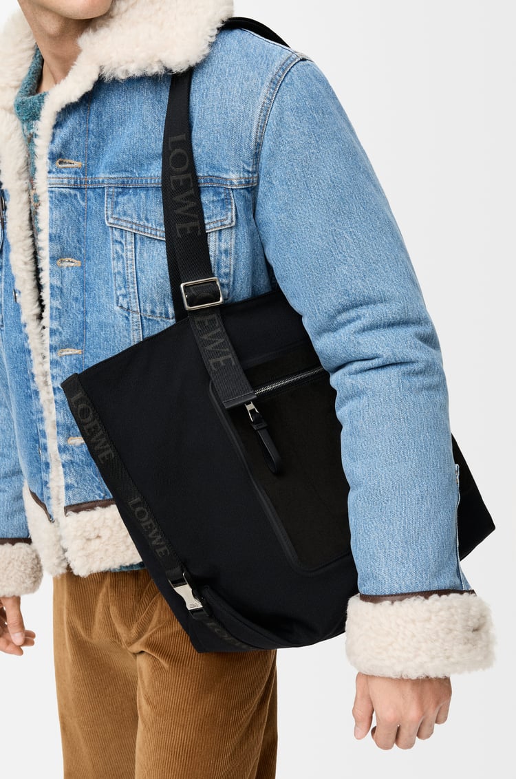 LOEWE Flex Tote Bag mit Reißverschluss aus Canvas und Veloursleder Schwarz