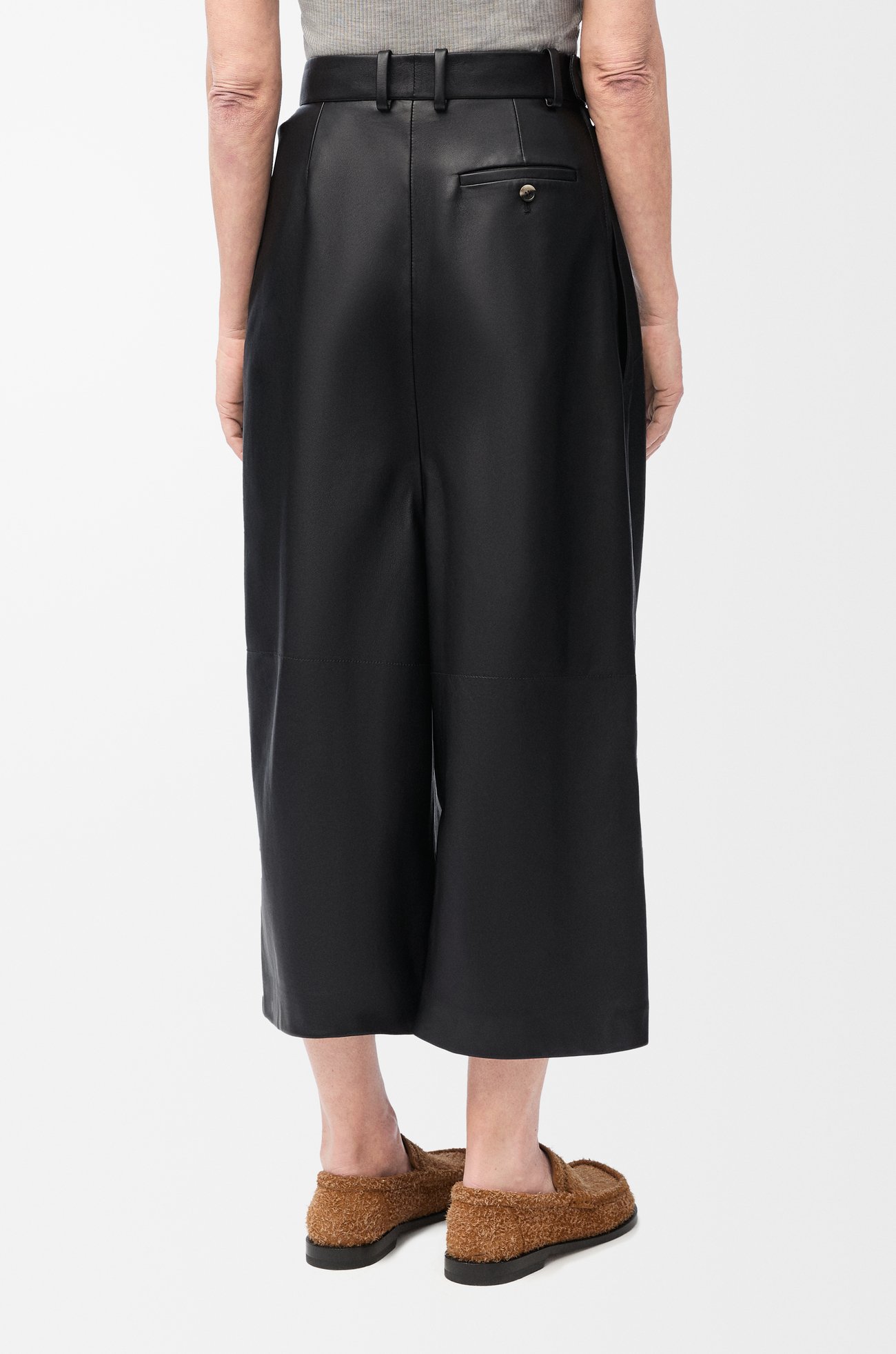 LOEWE Cropped draped trousers in nappa lambskin Black plp_rd
