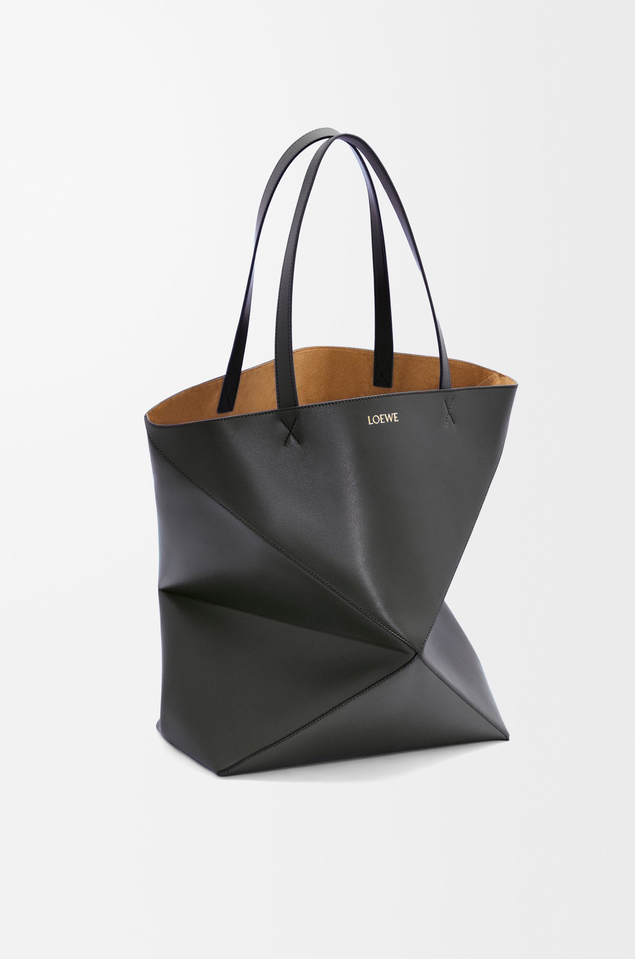 LOEWE パズルフォルド トート XL（シャイニーカーフ） ブラック