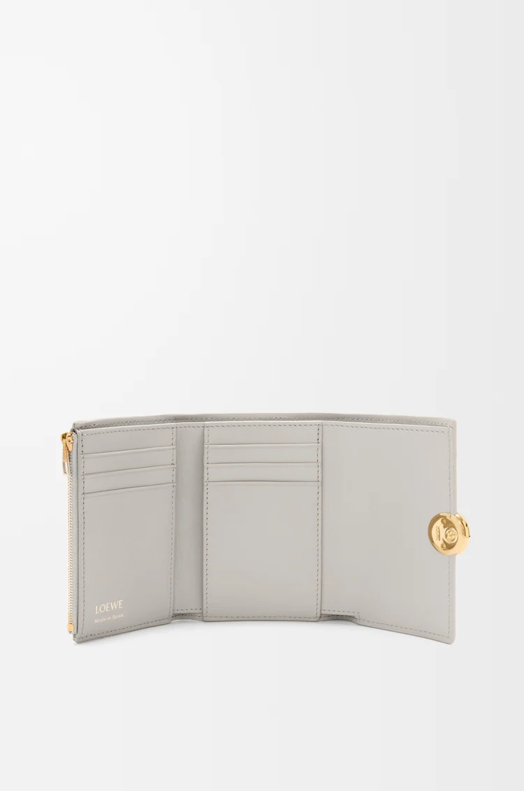 LOEWE Pebble small vertical wallet in shiny nappa calfskin Shell Grey