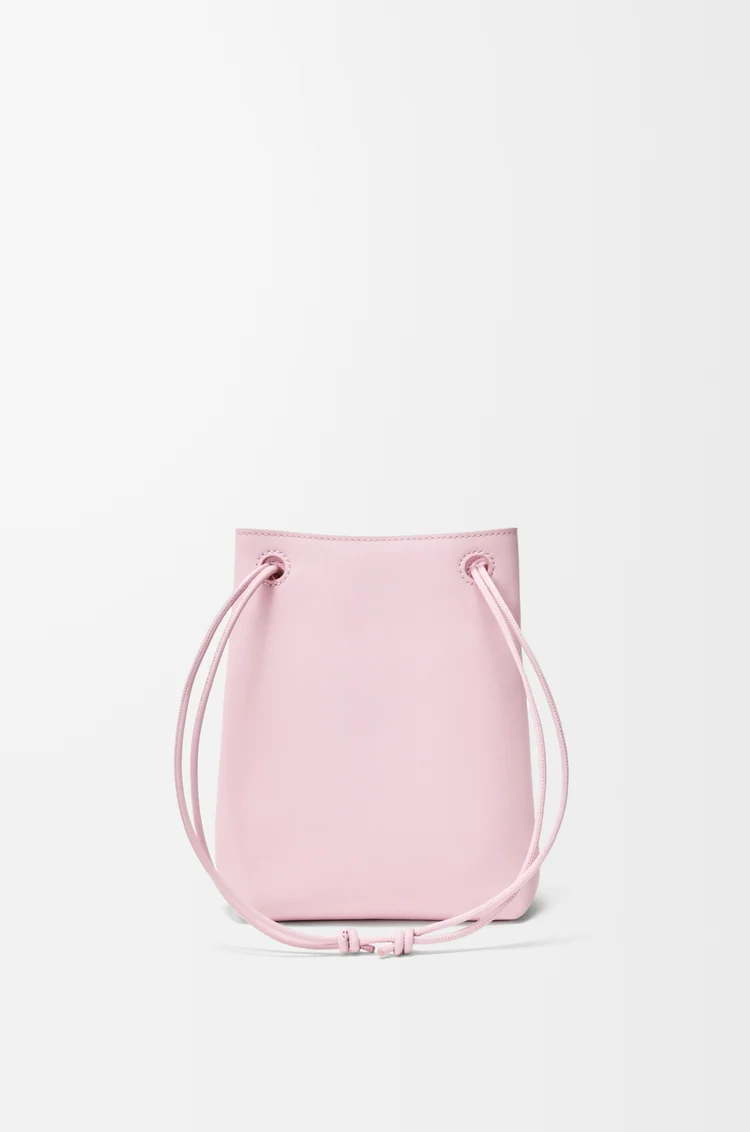 LOEWE シカ ペブル ポーチ（ナパカーフ） ブロッサム