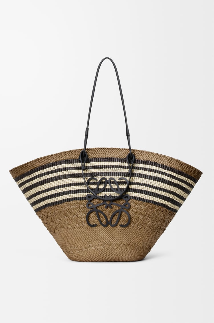 LOEWE Large Anagram basket in iraca palm and calfskin Dark Khaki/Black