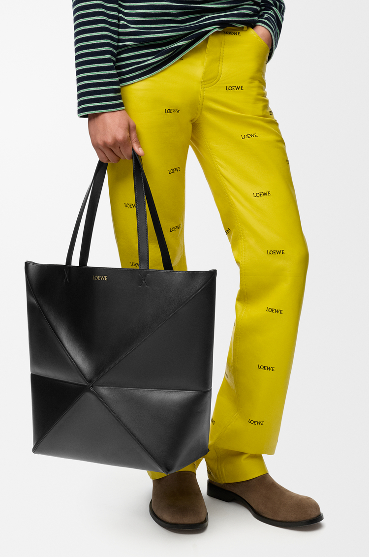LOEWE 超大型亮面小牛皮 Puzzle Fold 托特包 黑色