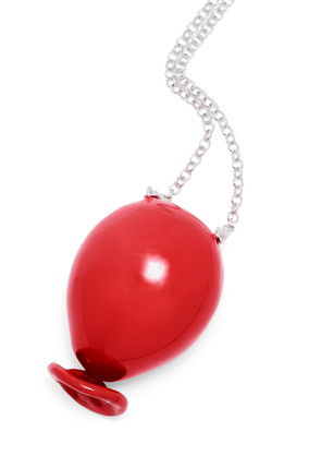 LOEWE Balloon pendant in sterling silver and enamel Scarlet Red