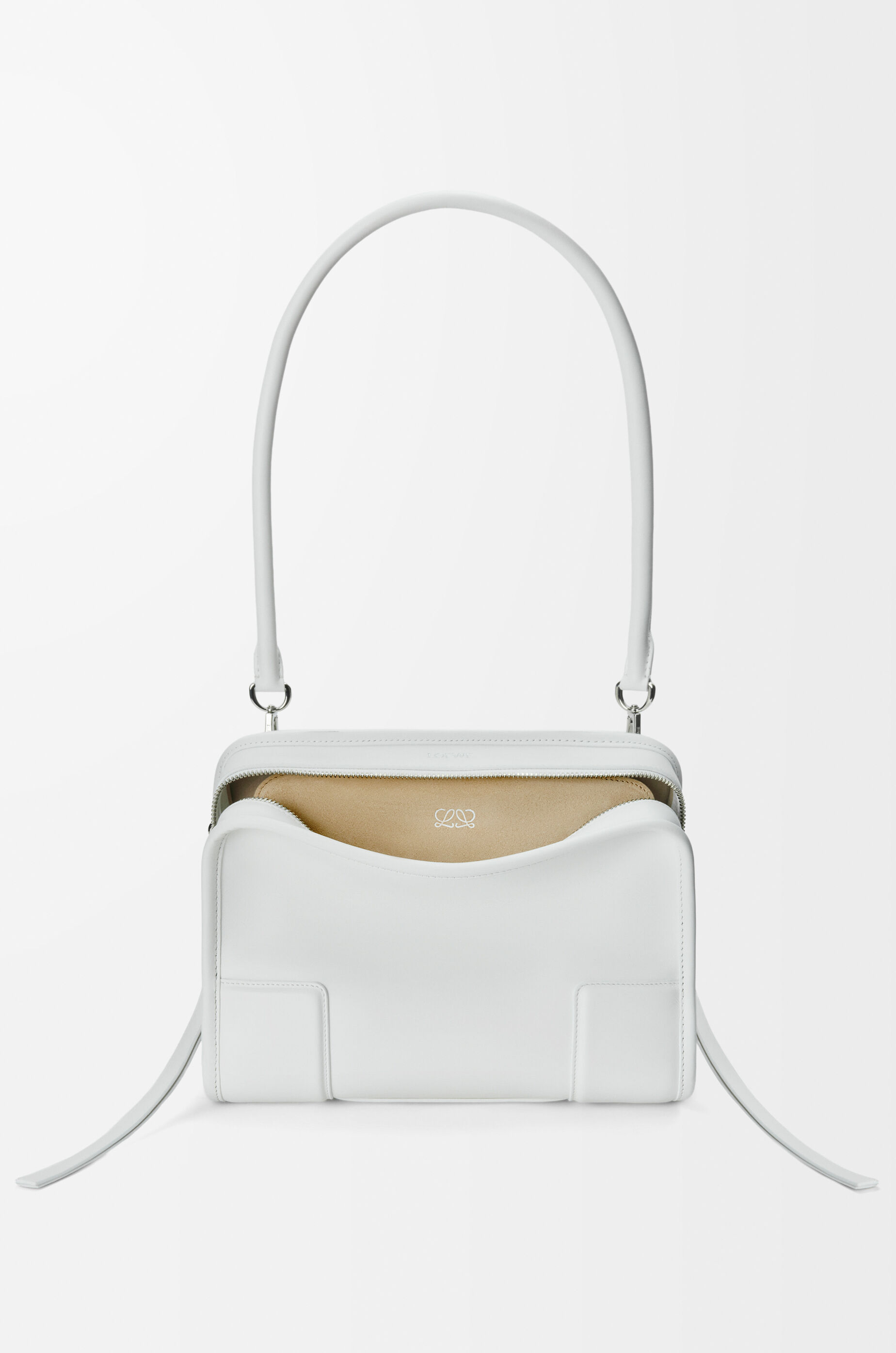 ca19. LOEWE ボストンバッグ 本革 白 Calf レザー 【公式通販】