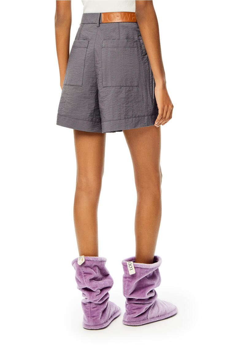 LOEWE Cargo shorts in cotton and polyamide Stone Grey pdp_rd