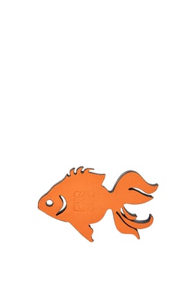 LOEWE Dado Fish en piel de ternera Naranja Brillante/Bronceado